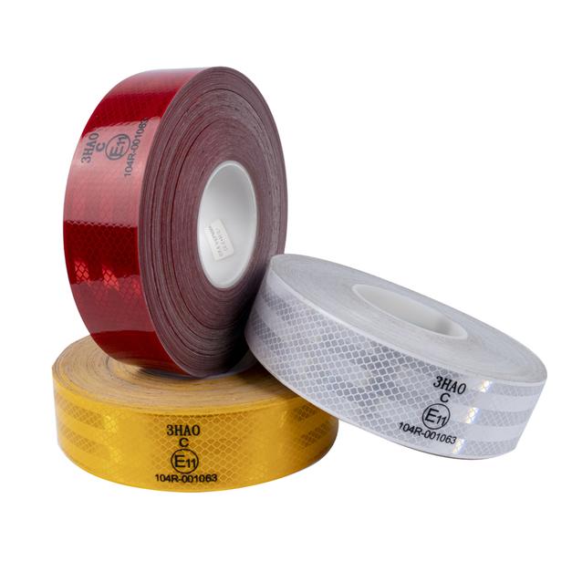 Vehicle body reflective strip