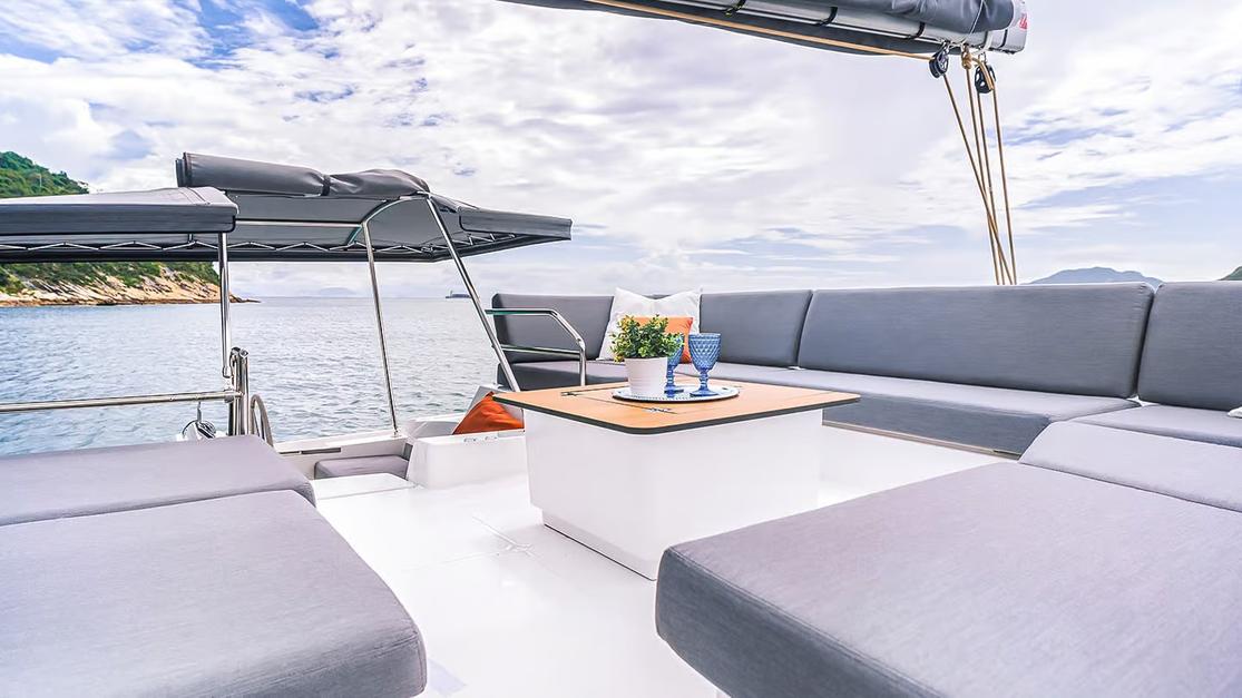 Exterior upholstery for multi and monohulls