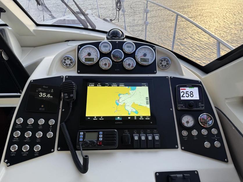 CUSTOM MARINE SWITCH PANELS
