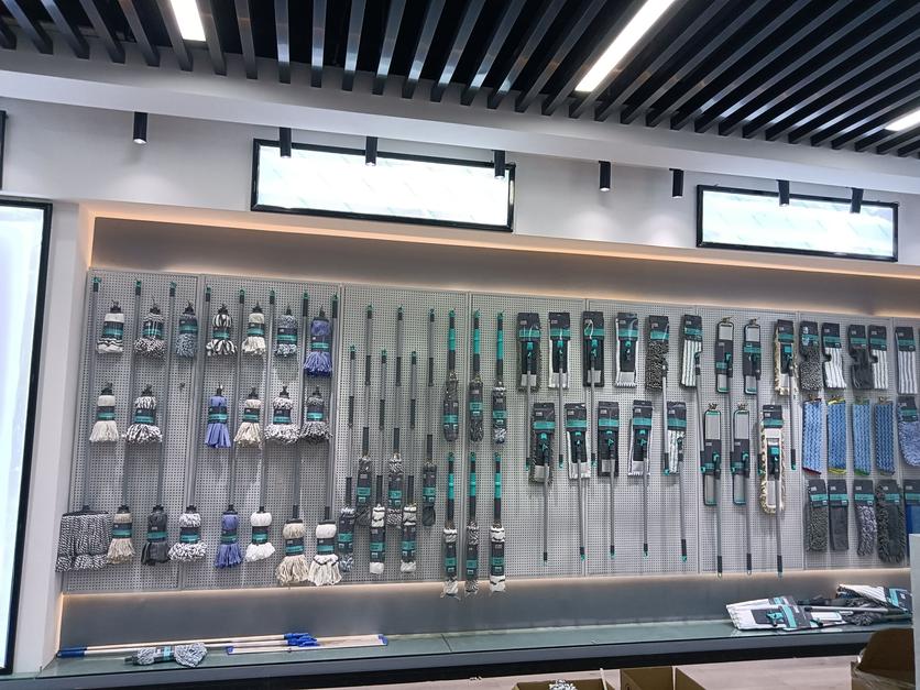 mops, dusters, brushes