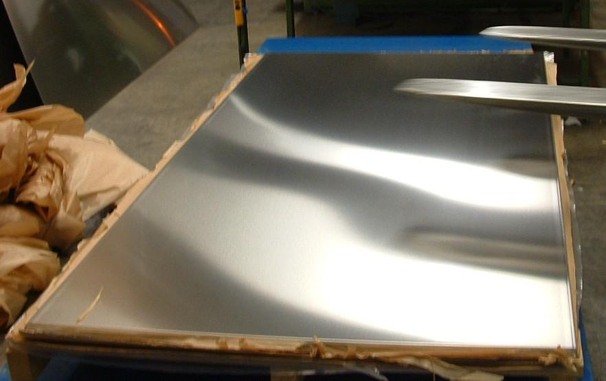 Aluminium supersized plates in various alloys