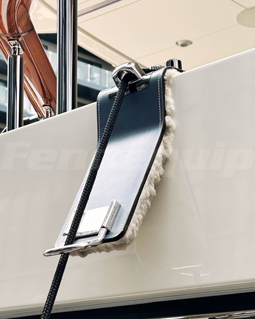 Superyacht Fender Hooks
