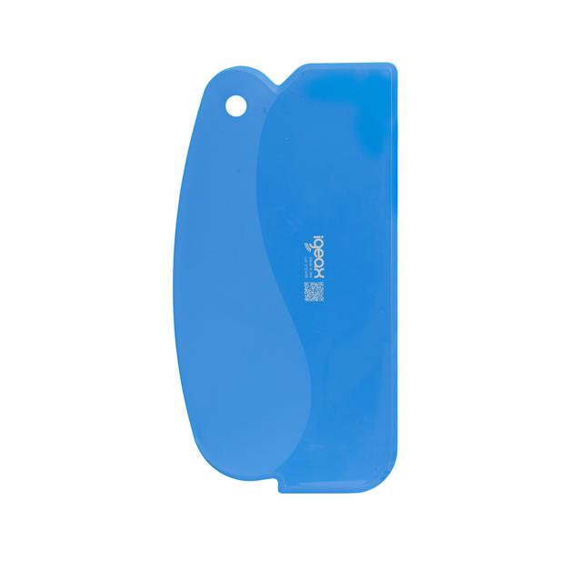 Polypropylene scraper