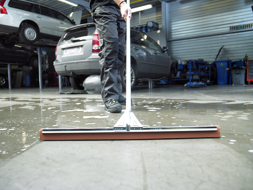 Moerman - Durable Cleaning Tools since 1885